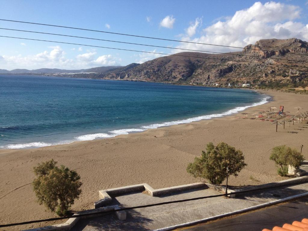 Pal Beach Палиохора Екстериор снимка